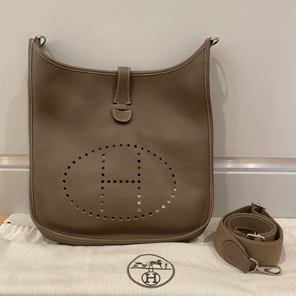 100% Authentic Hermès Evelyne III 33 (GM size) )